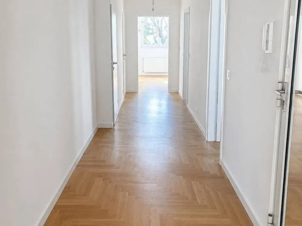 Sachsenhausen 8072604- Hochwertige Maisonettealtbauwohnung in bester Wohnlage