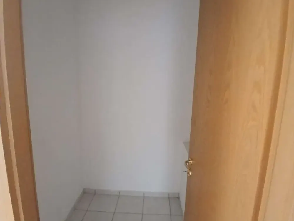 Urbanes Wohnen mit Flair, Helle Wohnung mit Balkon im Herzen der Stadt