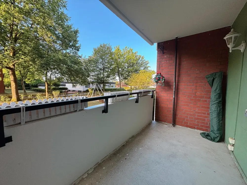 Familienfreundliche Etagenwohnung zur Miete mit Balkon in Glinde - Wentzel Dr.