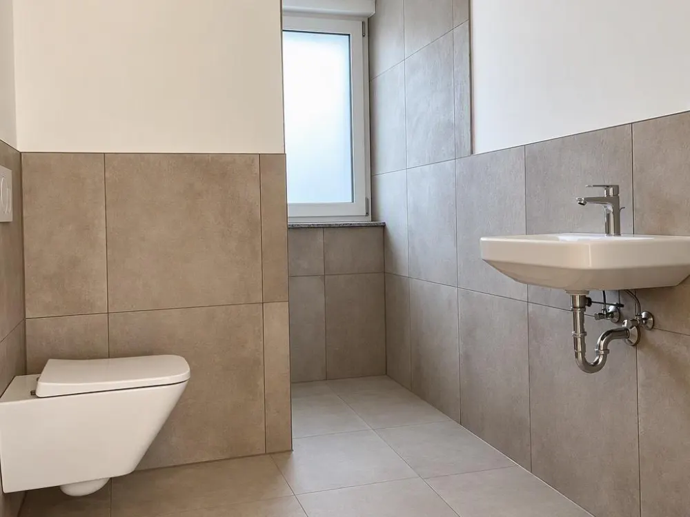 2.5-Room Penthouse Apartment with Roof Terrace in Ochsenhausen