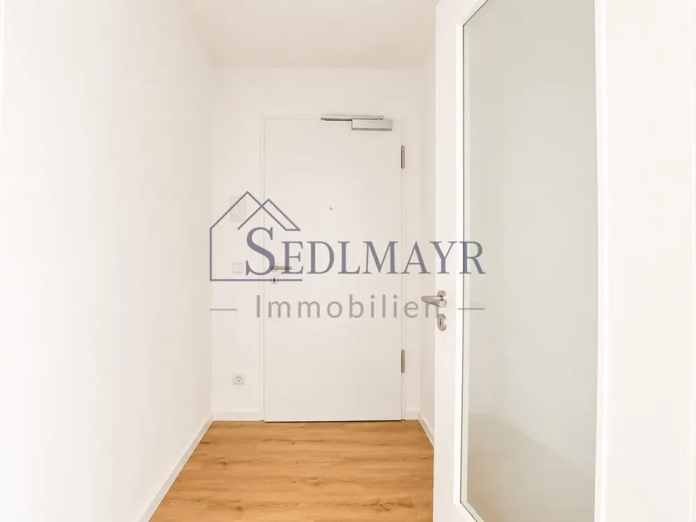 FOR RENT: Exclusive Garden Dream for First Occupancy in Obermenzing!