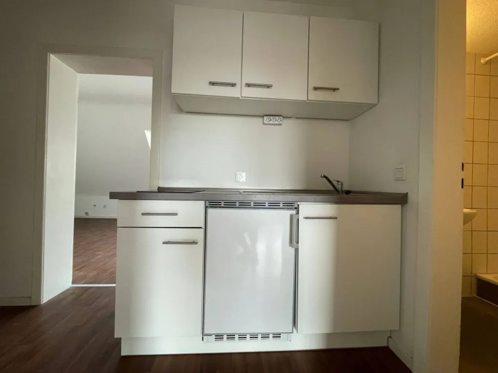 Charmante 2-Zimmer-Wohnung mit Domblick