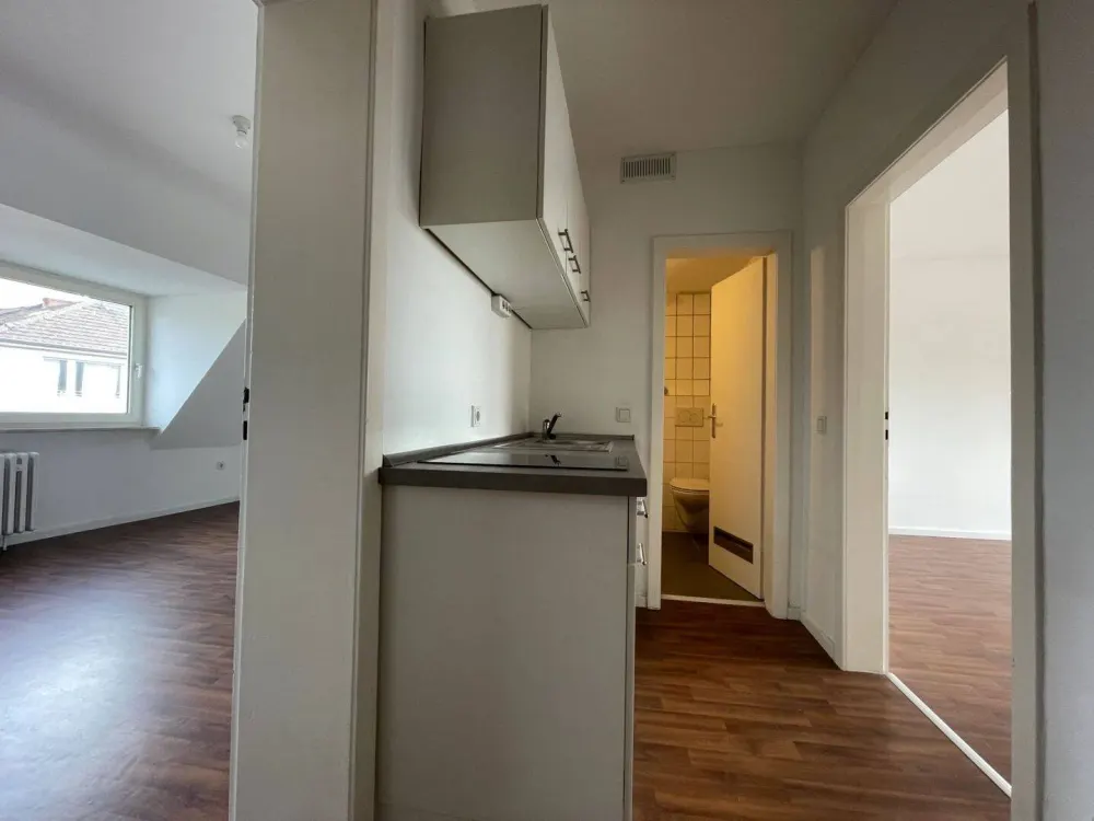 Charmante 2-Zimmer-Wohnung mit Domblick