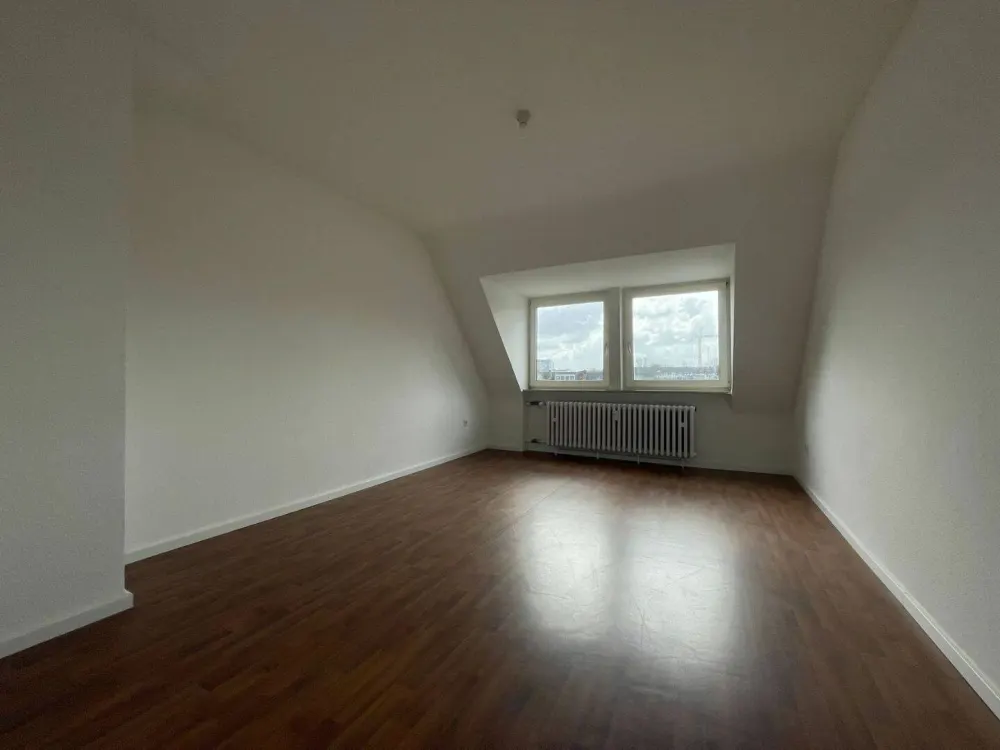 Charmante 2-Zimmer-Wohnung mit Domblick