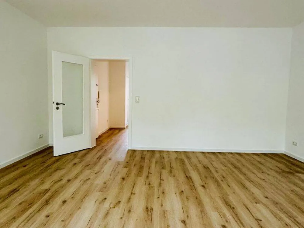Schicke Wohnung! Frisch renoviert! Jetzt anschauen!