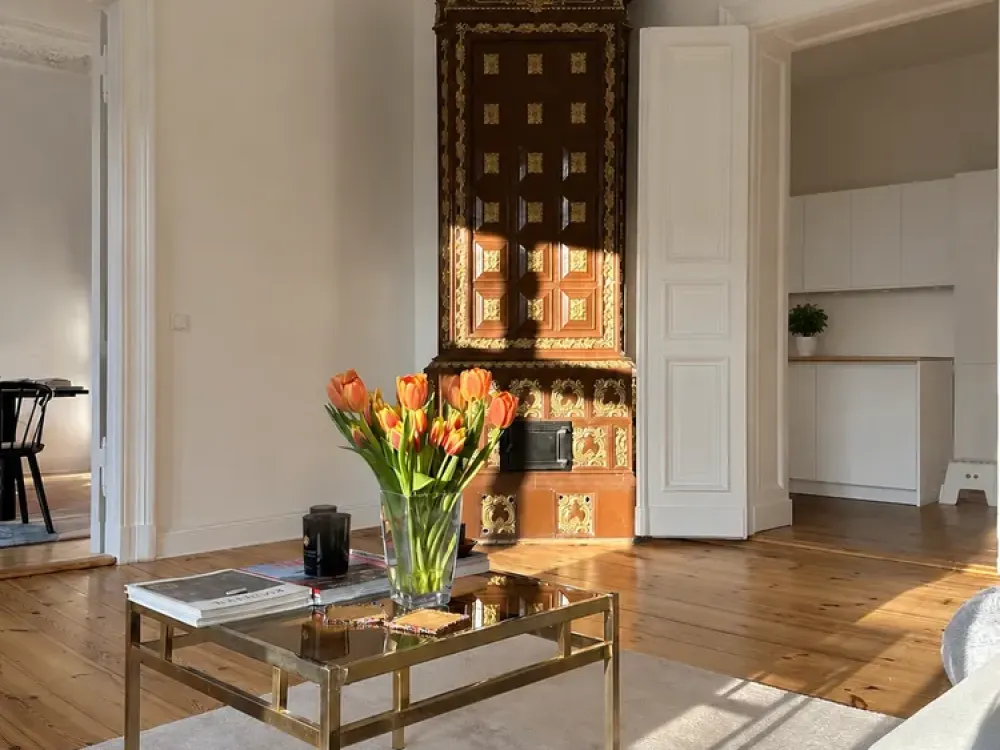 Exklusive charmante Altbauwohnung, Nähe Schloss Charlottenburg (möbliert und all-inclusive)