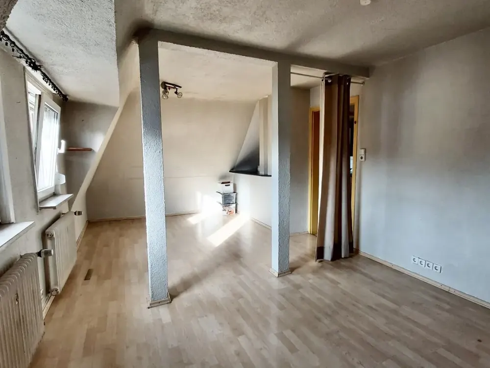Wohnen mit Charakter: 1,5-Zimmer-Wohnung in Stuttgart-Zuffenhausen