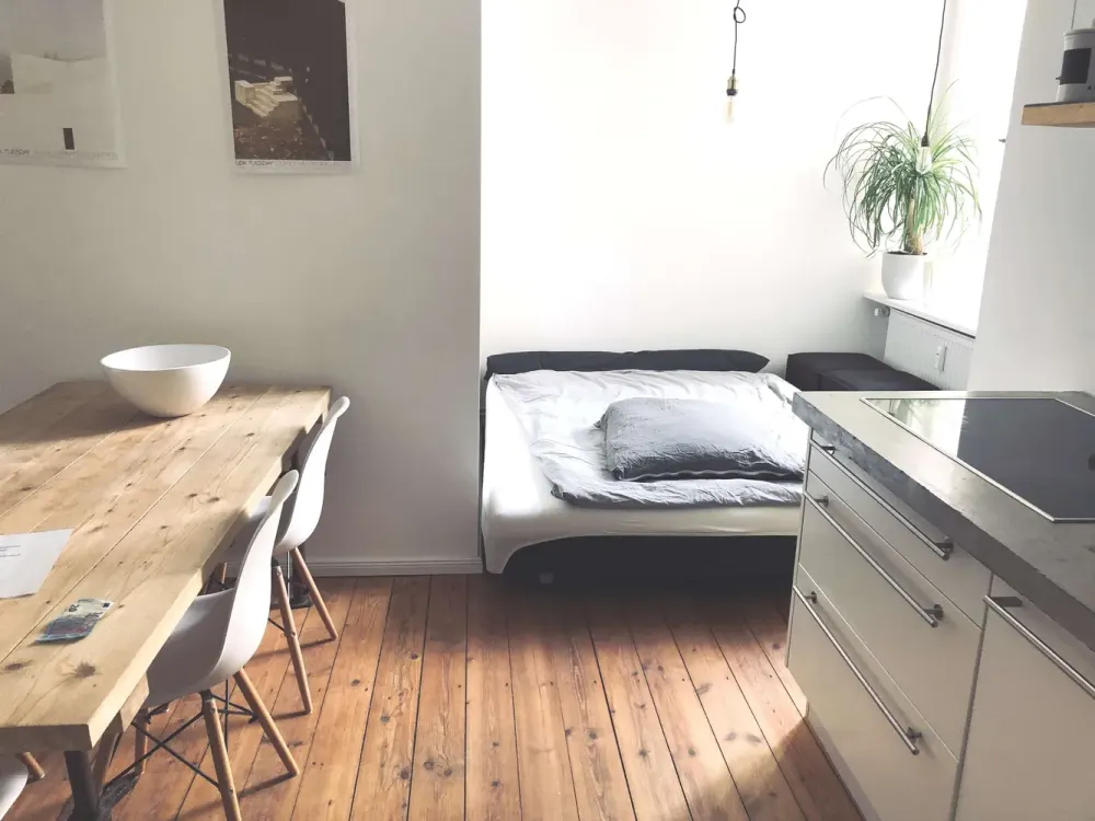 Möblierte helle Designer Altbauwohnung, Prenzlauer Berg