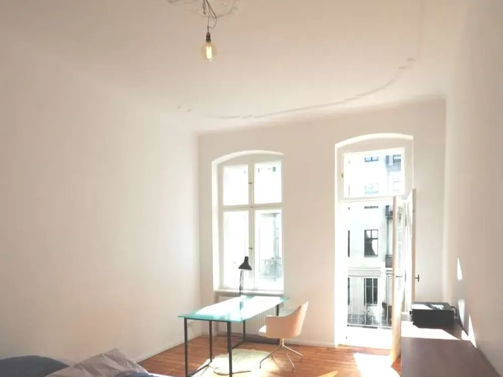 Möblierte helle Designer Altbauwohnung, Prenzlauer Berg