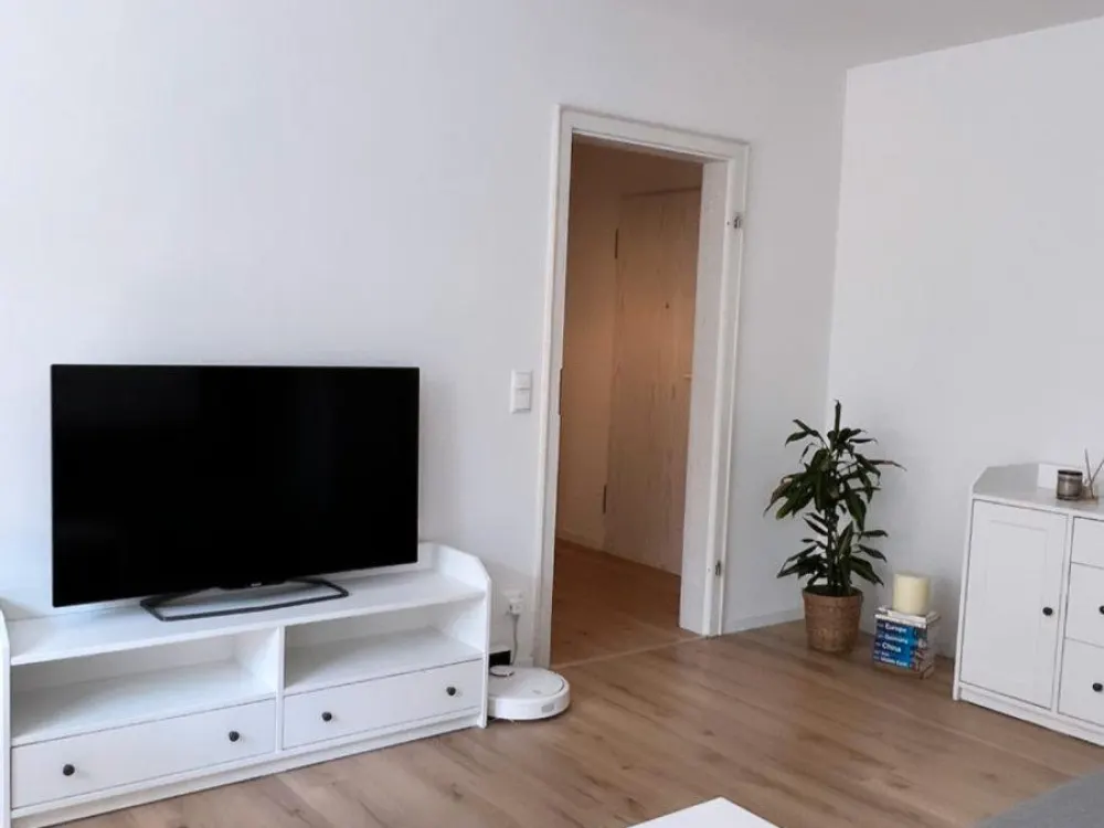Schöne möblierte 2-Zimmer-Wohnung in Leipzig-Plagwitz mit Balkon