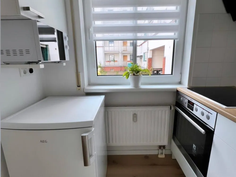 Schöne möblierte 2-Zimmer-Wohnung in Leipzig-Plagwitz mit Balkon