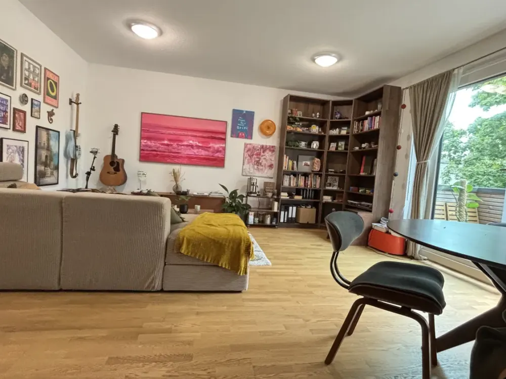 Moderne 2,5-Zimmer-Wohnung mit Balkon nahe der Fischbeker Heide