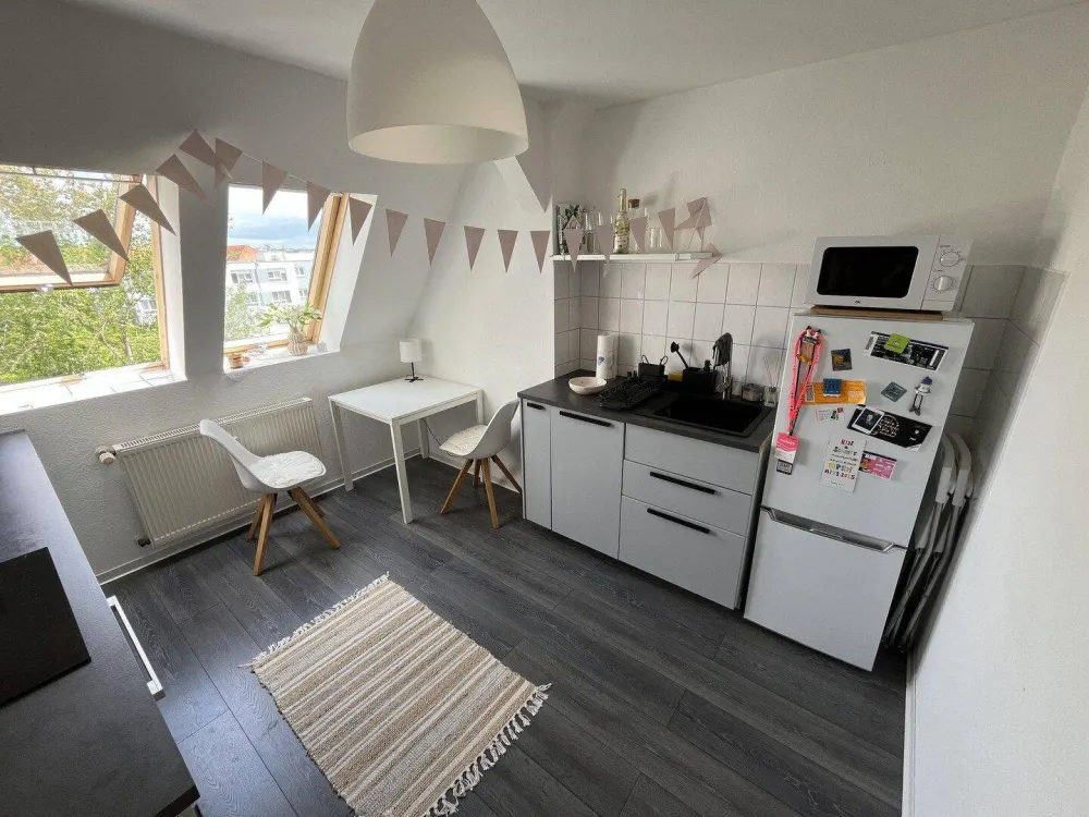 Möblierte 2-Zimmer-Maisonettewohnung in zentraler, ruhiger Lage von Erfurt