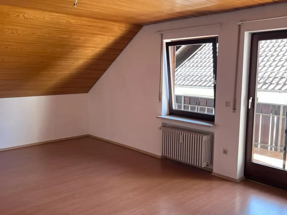 Dachwohnung