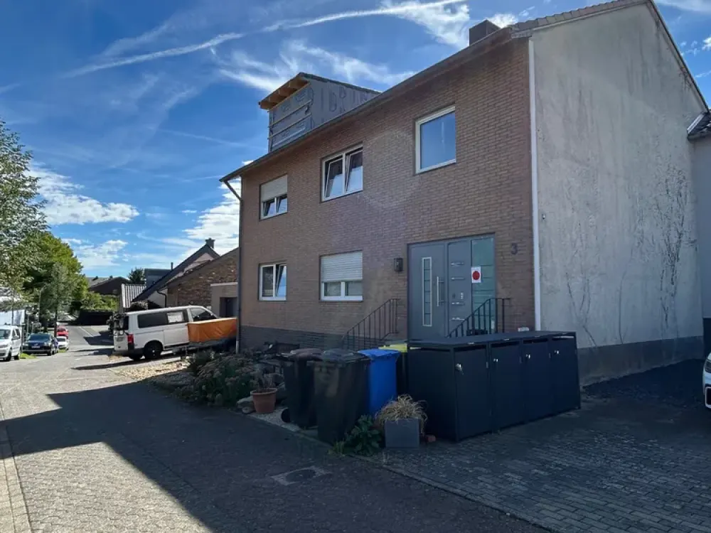 Faire 3-Zimmer-Wohnung/saniert oder nicht renoviert wie Sie es wünschen