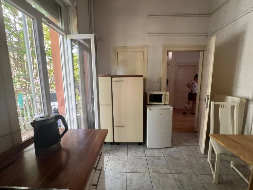 3 Zimmer Wohnung mit Balkon in der Nähe von Europaviertel und Galuswarte