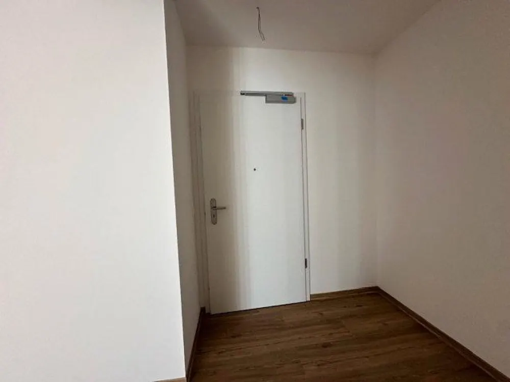 2026-13 Modernes Wohnen mit Studiocharakter - Schöne 2-Zimmer-Neubauwohnung mit Balkon und Stellplatz in Radebeul zu vermieten