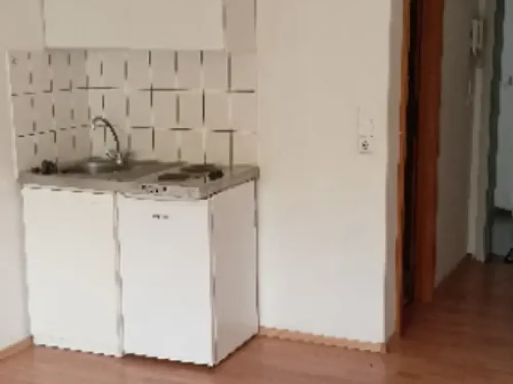Near University 1-Room Apartment with Balcony on 3rd Floor, WE 051