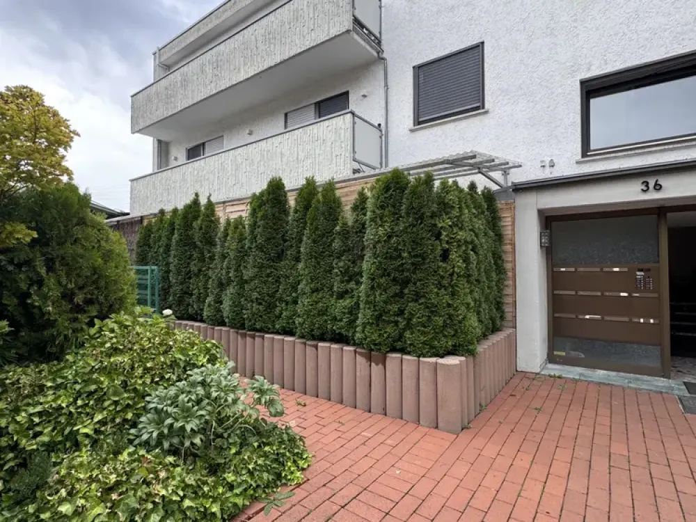Modernisierte 3-Zimmer-Wohnung mit 2 Balkonen in ruhiger Lage