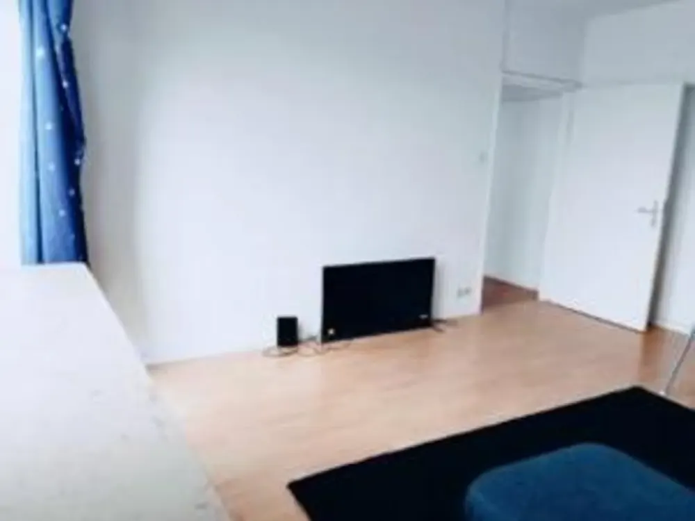 Beautiful Apartment with Balcony for Rent (Apt. 4)