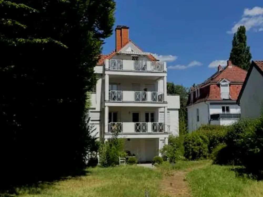 Bad Homburg 3-Zi.Lux-Whg.122 qm nahe Schloßpark in ruh.5-Parteienhaus