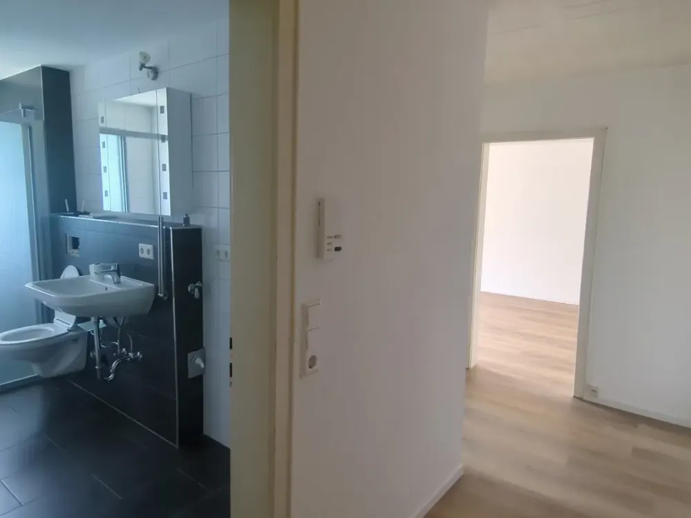 شقة من غرفتين (950 € - 55 م²) في أحد أفضل مواقع رافينسبورغر ويستشتات