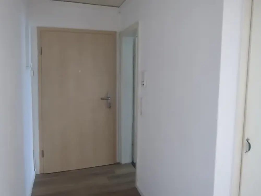 شقة من غرفتين (950 € - 55 م²) في أحد أفضل مواقع رافينسبورغر ويستشتات