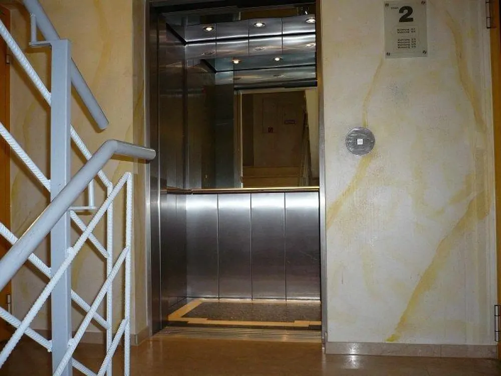 Kleine aber feine1 Zi. Wohnung in Dreieich-Spr. sucht Mieter