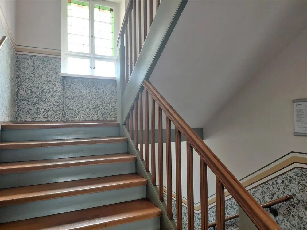 Kleine gemütliche 2 Zimmerwohnung mit Balkon und Wannenbad