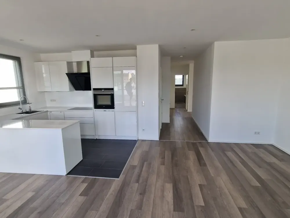 MIETKAUF MÖGLICH - Sonnenterrasse ca. 35 m² - sonnig - grün - Stellplatz - Aufzug