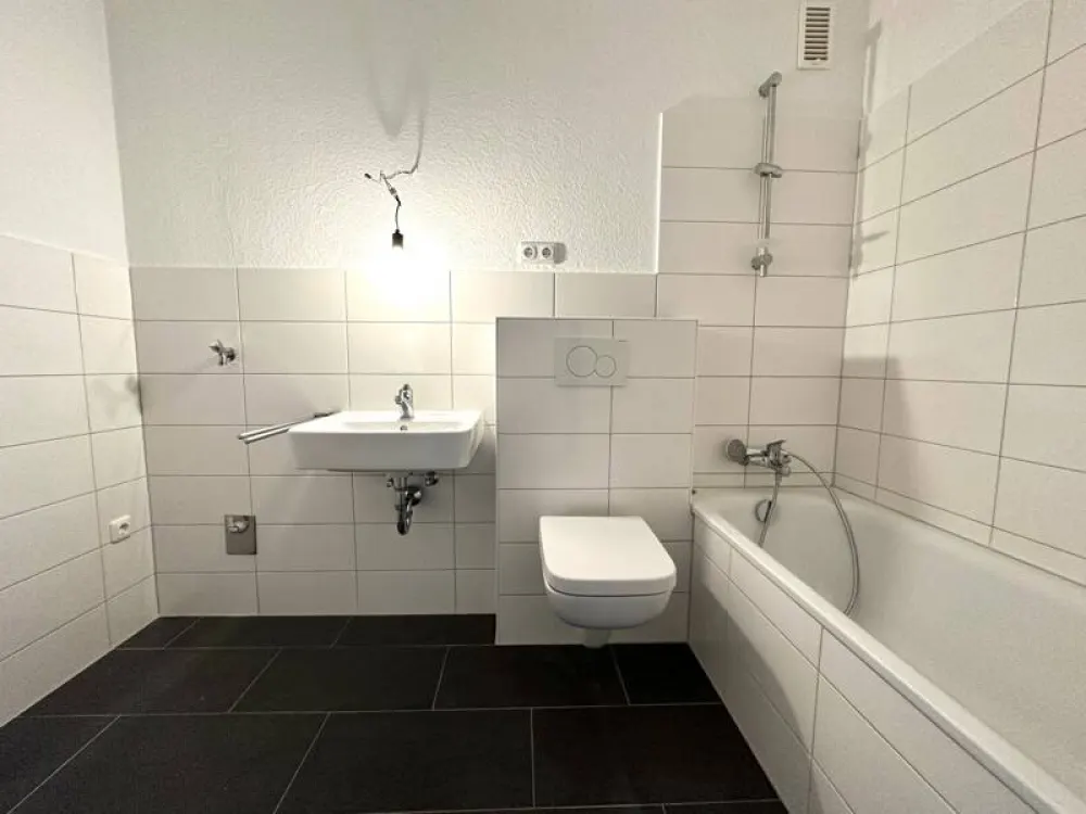 Anmietung nur mit ZWEI Personen und WBS