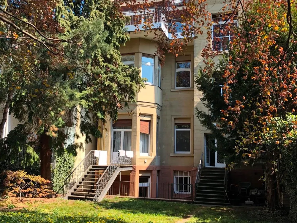 Spacious 2-Room Apartment for Students and Shared Flat in the Basement