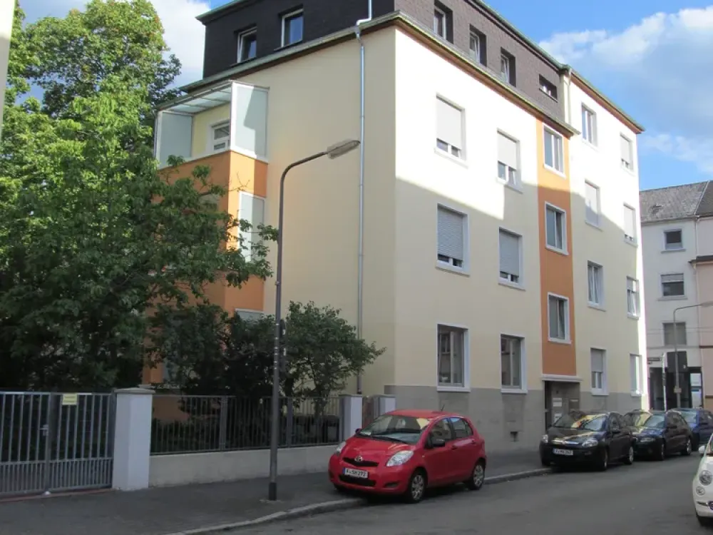 Klassische 3 Zimmerwohnung für 1 bis 2 Personen in Niederrad