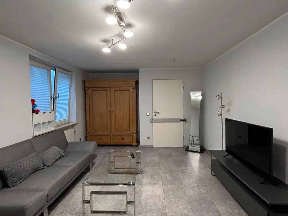 Gemütliche 1-Zimmer-Souterrainwohnung, All-inclusive in Wengern