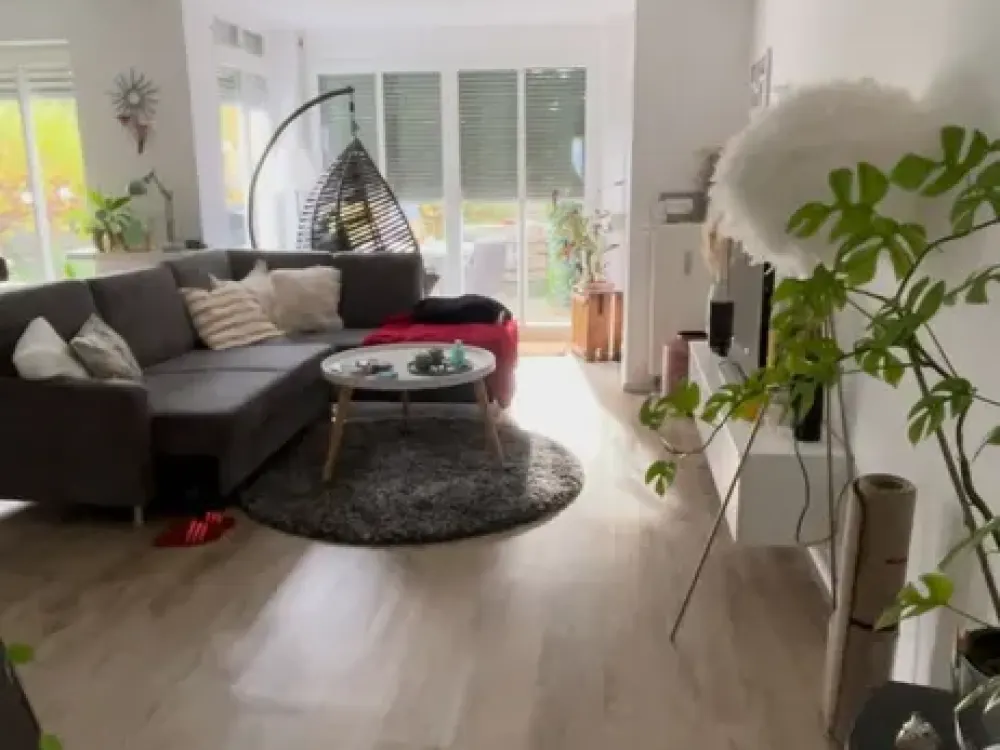 Traumhafte Gartenwohnung: 2-Zimmer-Wohnung in München-Hadern