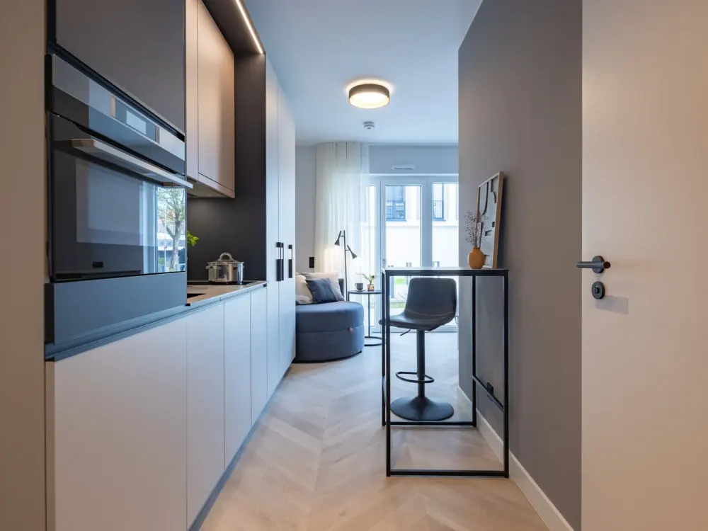 "Summer in the City" | Stylische Erdgeschoss-Wohnung mit eigener Terrasse und Komplettausstattung!