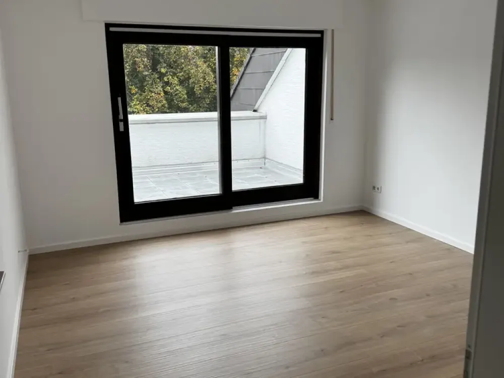 First Occupancy After Complete Renovation 2-Room Attic Apartment with Large Balcony