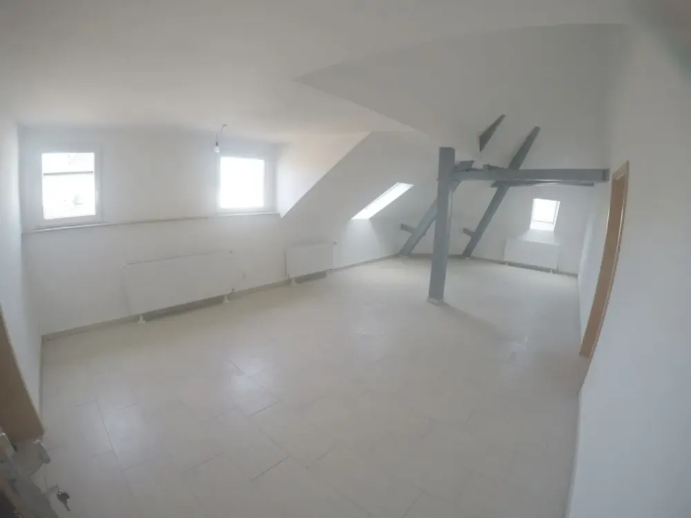 Frisch sanierte 2-Zimmerwohnung im Zentrum von Krefeld