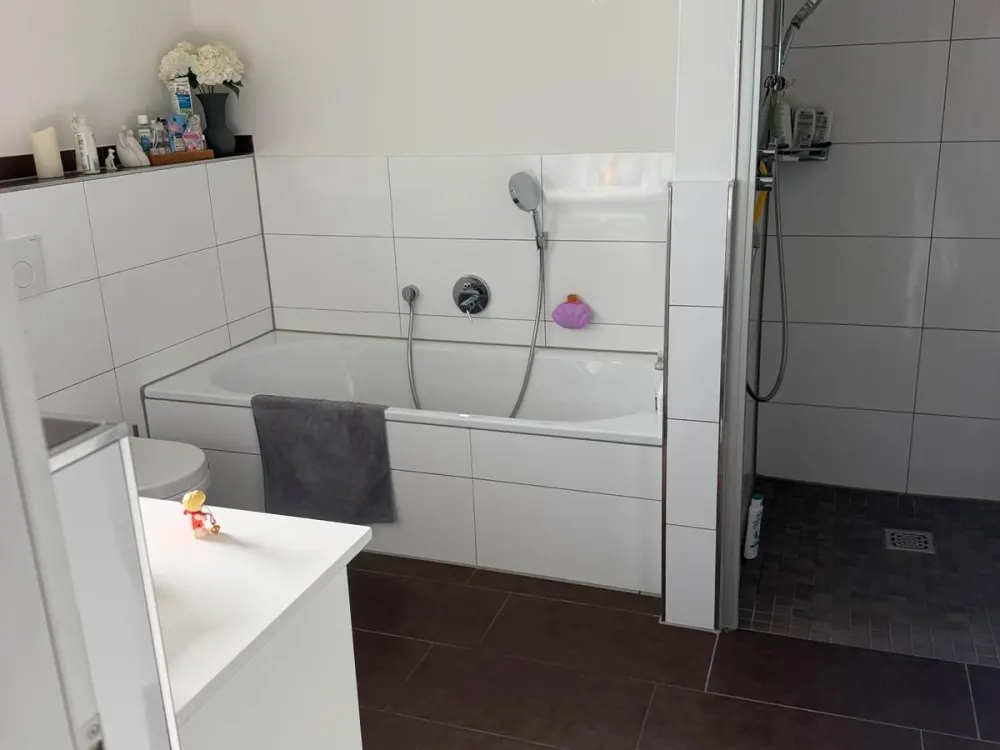 2-Zimmer-Wohnung mit ca. 30 m² Dachterrasse, Aufzug & Tiefgarage
