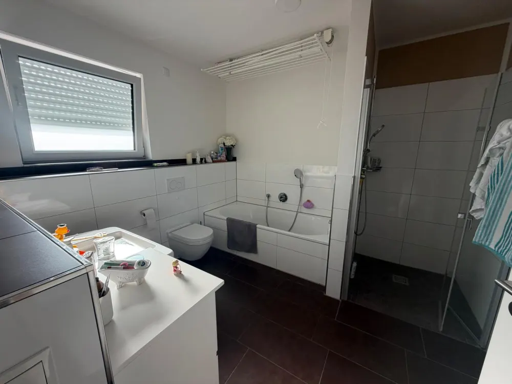 2-Zimmer-Wohnung mit ca. 30 m² Dachterrasse, Aufzug & Tiefgarage