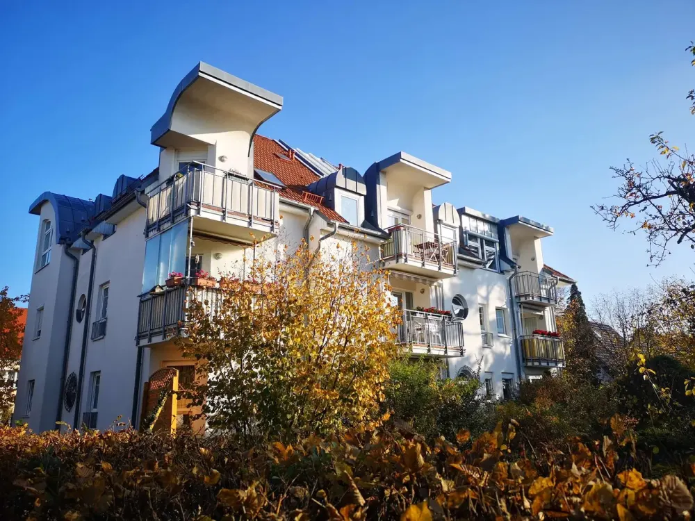 From 01.12.2026 - Dreamy 2-Room Apartment with Terrace and Underground Parking in the Best Location of DD-Plauen