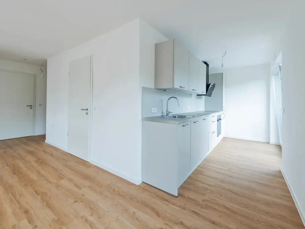 Attraktive 2-Raum-Wohnung mit Balkon und Einbauküche