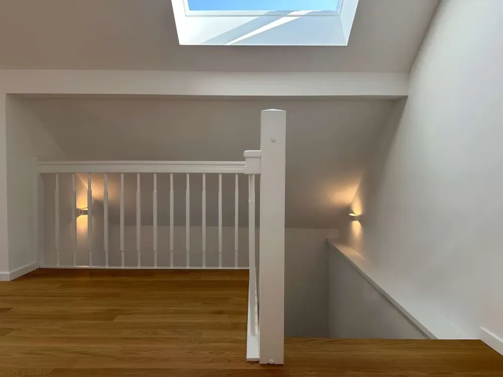 Exklusive 3,5-Zimmer-Maisonette mit privatem Garten, Südbalkon, Garage & Stellplatz