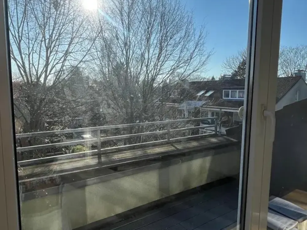 Schöne Dachgeschosswohnung in ruhiger Lage