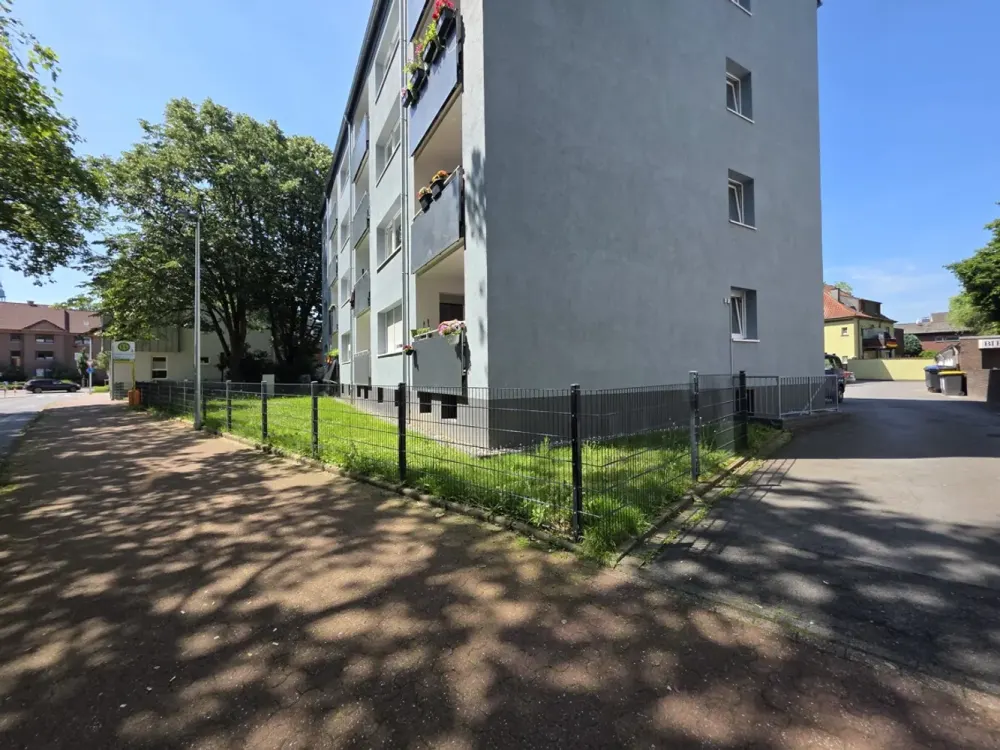 Renoviert und Erdgeschoss! 2 Zimmerwohnung mit Balkon, energieeffizient zentral in Datteln