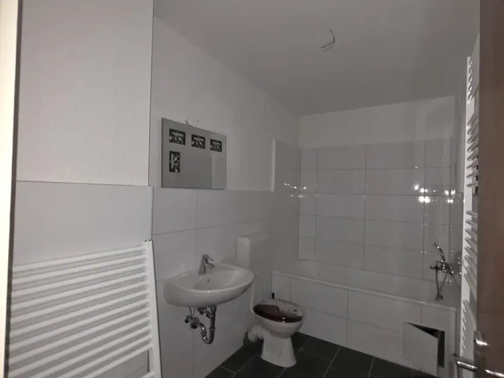 Renoviert und Erdgeschoss! 2 Zimmerwohnung mit Balkon, energieeffizient zentral in Datteln