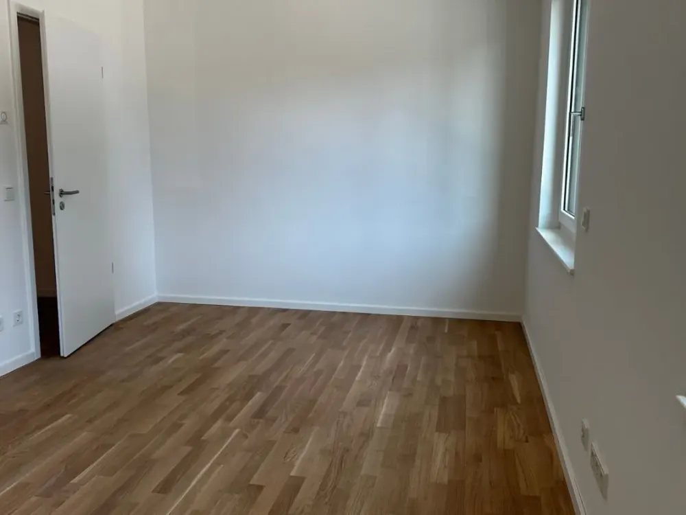 "Neubau am Golfplatz Gatow mit Garten und Tiefgaragenstellplatz*