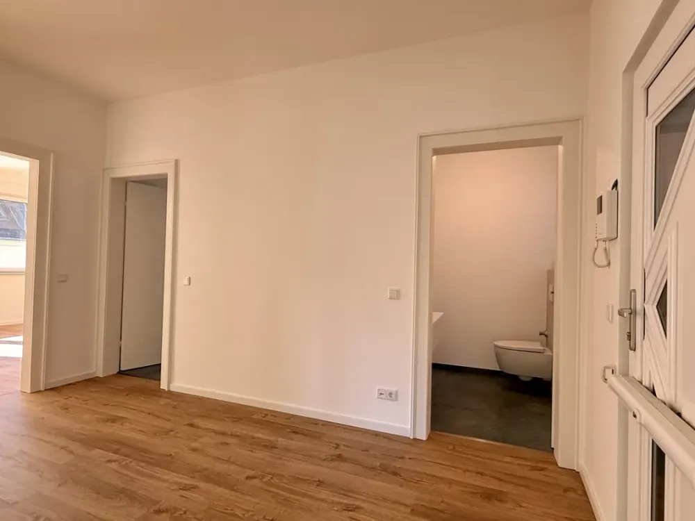 Großzügige 4-Zimmer-Wohnung mit Terrasse in Köln-Braunsfeld - Erstbezug nach umfassender Sanierung