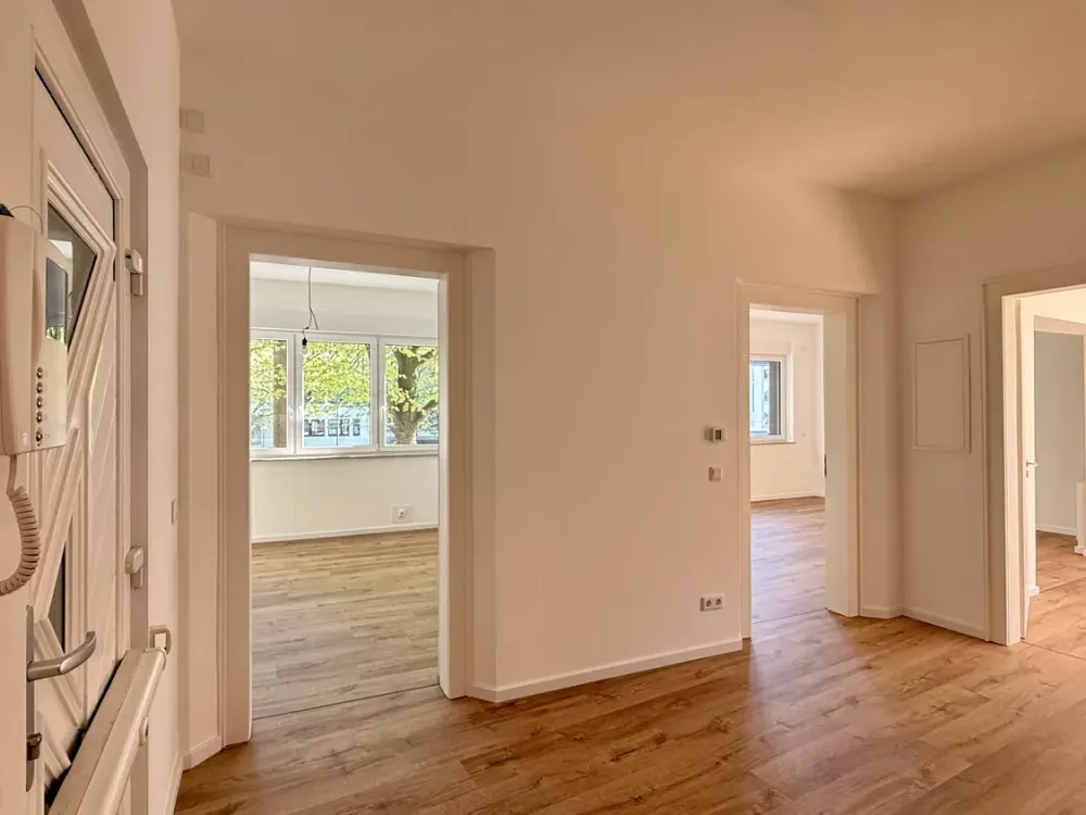 Großzügige 4-Zimmer-Wohnung mit Terrasse in Köln-Braunsfeld - Erstbezug nach umfassender Sanierung