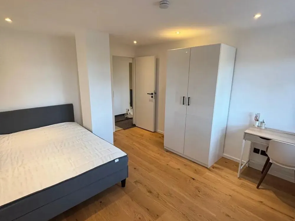 Möbliertes WG-Zimmer ab sofort verfügbar / Stadelheimer Straße 23, München / WE7 / Zi.1